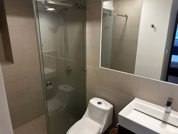 Alquiler de apartamento en Condominio Altamira, San Pablo de Heredia, CRC 550,000 LINEA BLANCA