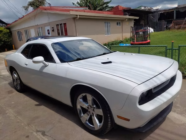 Dogde challenger