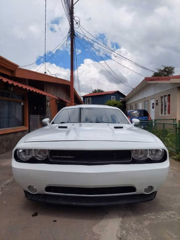 Dogde challenger