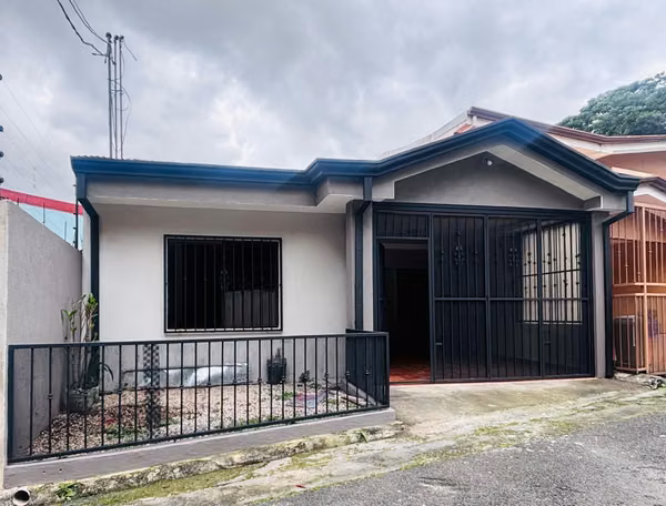 New House with Excellent Location, San Rafael Abajo, Desamparados