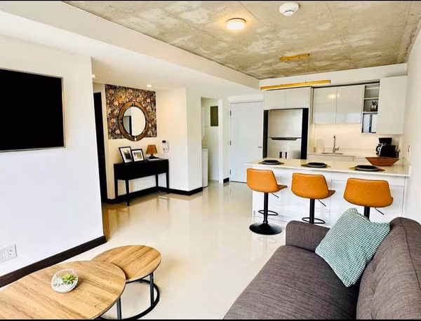  SE ALQUILA HERMOSO APARTAMENTO AMUEBLADO – CONDOMINIO KHAYA 