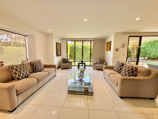 Venta de Casa en Santa Ana, Pozos