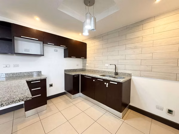 HOUSE FOR RENT IN ALTAVISTA, CIUDAD COLON