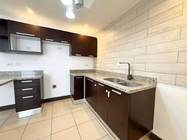 HOUSE FOR RENT IN ALTAVISTA, CIUDAD COLON