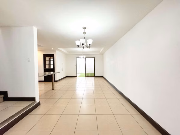 HOUSE FOR RENT IN ALTAVISTA, CIUDAD COLON