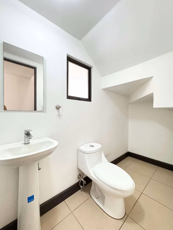 HOUSE FOR RENT IN ALTAVISTA, CIUDAD COLON