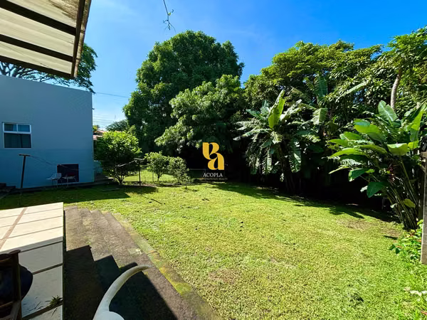 Venta de casa contemporánea independiente en Pozos de Santa Ana
