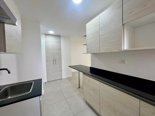Se alquila Apartamento en Condominio Monte Alto, Curridabat