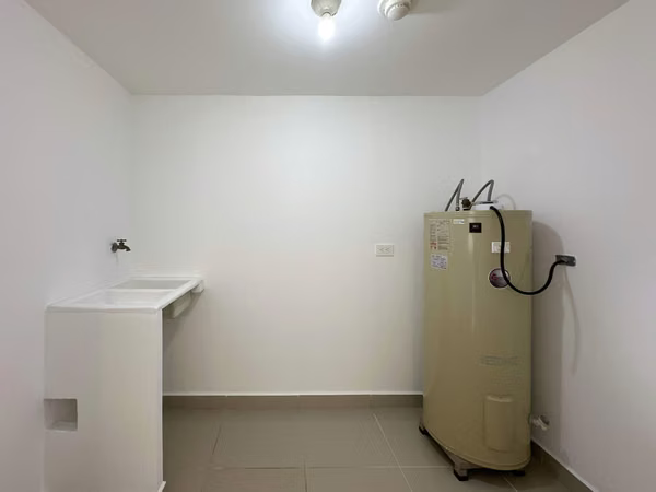 Venta de Apartamento en la Valencia, Heredia