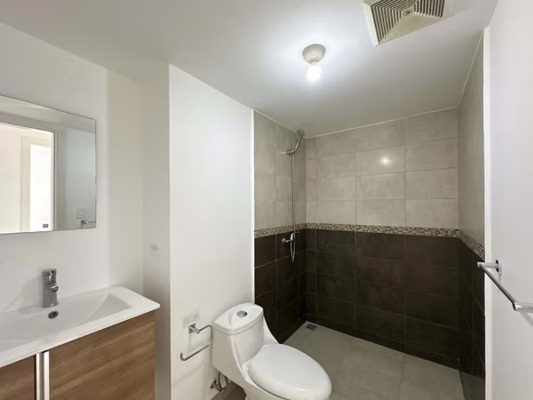 Venta de Apartamento en la Valencia, Heredia