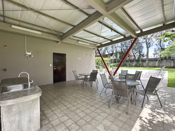 Venta de Apartamento en la Valencia, Heredia
