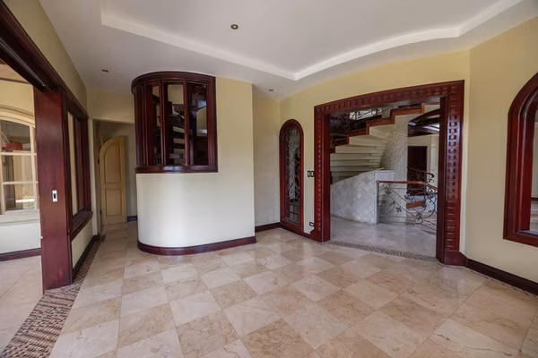 Casa de lujo, San Isidro de Heredia
