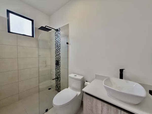 Casa Nueva en Venta Lindora Village
