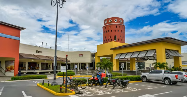 Alquiler de Bodegas en el Paseo de las Flores desde 10m2