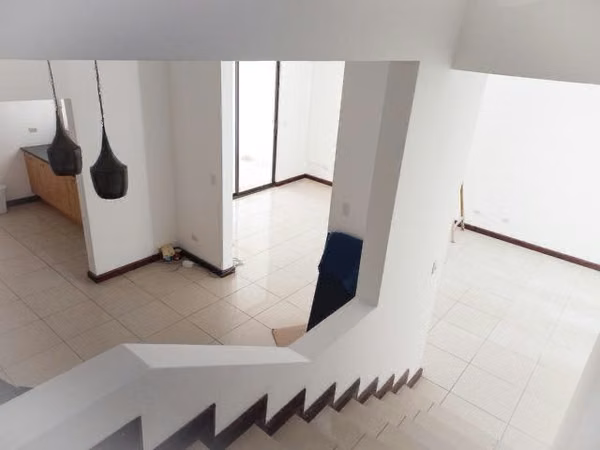 SE VENDE AMPLIA CASA EN ROHRMOSER $320000 REBAJADA