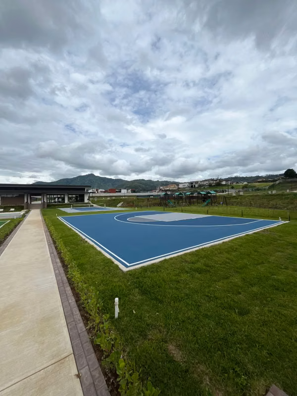 id #40439 Venta de lote en condominio Curridabat