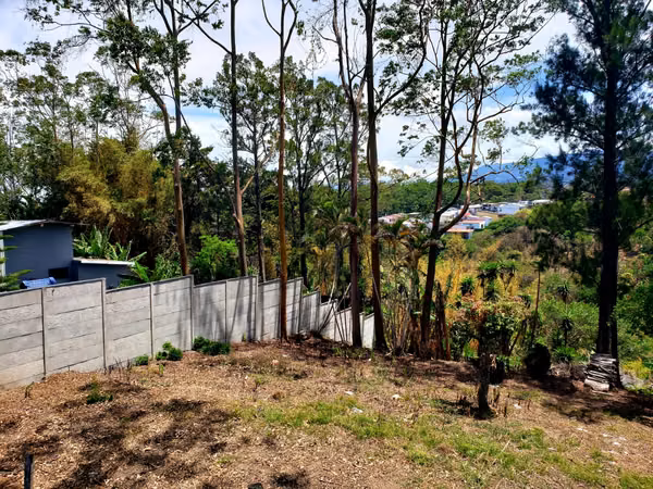 HEREDIA STO. DOMINGO LARGE LOT OF 3,400 M² FOR MIXED USE. MP 25-129