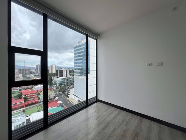 Apartment for rent in a condominium in Rohrmoser.