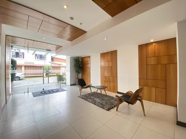 Apartment for rent in a condominium in Rohrmoser.