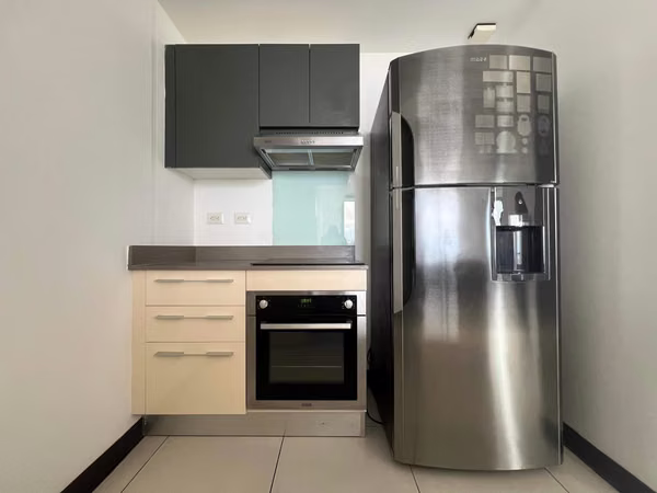 Apartment for rent in a condominium in Rohrmoser.
