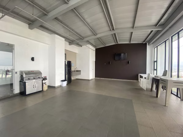 Apartment for rent in a condominium in Rohrmoser.