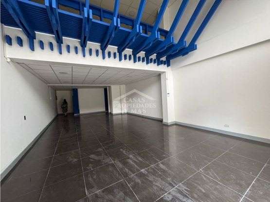 SE ALQUILA LOCAL COMERCIAL EN SAN JOSE CENTRO