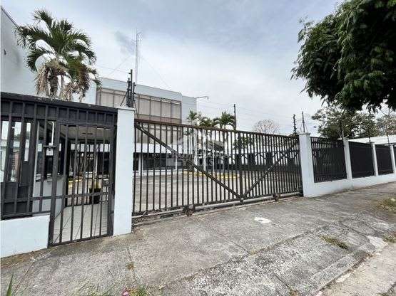 EDIFICIO EN ALQUILER EN  SABANA SUR