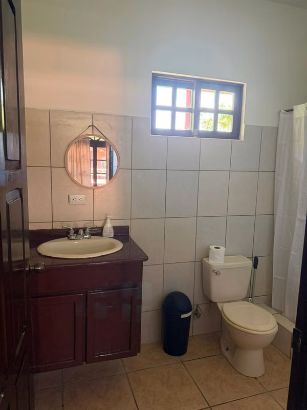 Venta de Condominio Apartamento Plaza Colonial en Playas del Coco