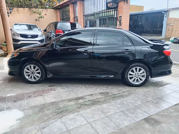 TOYOTA COROLLA SPORT