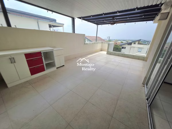 Penthouse en Remate Bancario, Vereda del Río, Santa Ana