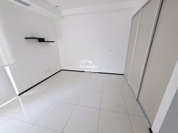 Penthouse en Remate Bancario, Vereda del Río, Santa Ana