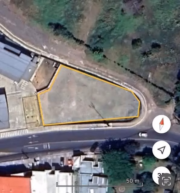Venta de Terreno Comercial en Guayabos #41010