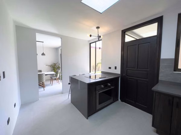 VENTA DE CASA EN CONDOMINIO, POZOS DE SANTA ANA