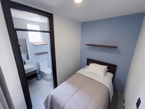 VENTA DE CASA EN CONDOMINIO, POZOS DE SANTA ANA