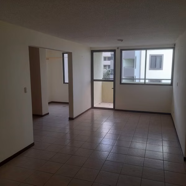 Apartamento 2 dormitorios 2 parqueos 2 baños Condominio Paso Real Concasa