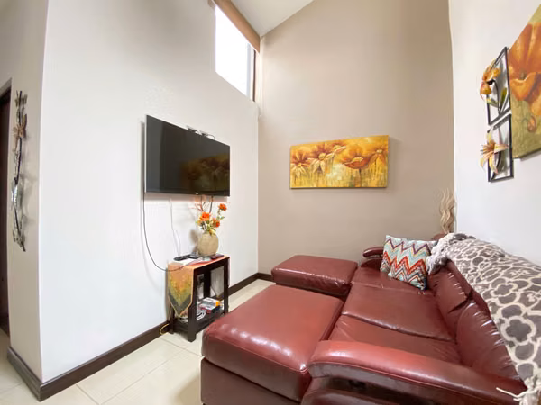 Casa 4 habitaciones 1 planta en Residencial con seguridad, Taras Cartago