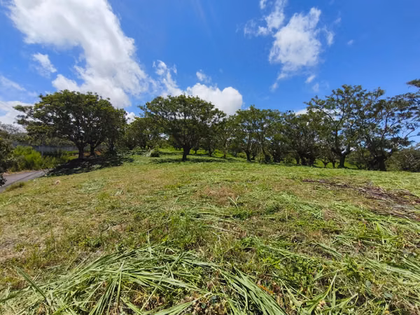 San Rafael de Heredia · Lote de 14,663 m² con vista · Para quintas, proyecto familiar o inversión