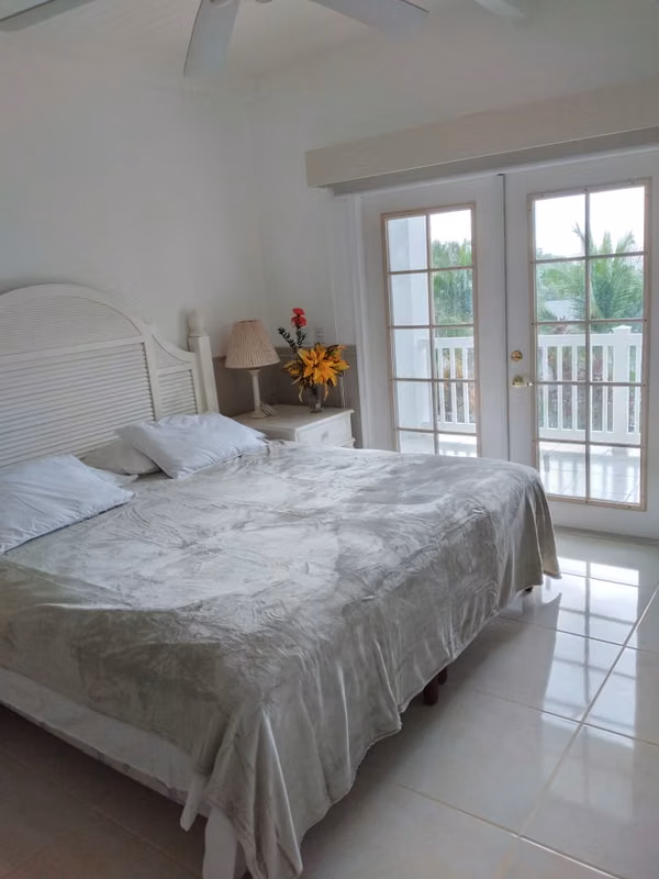 Marbella | Vista al Mar a unos cuantos pasos de la Playa | Condominio | Guanacaste | Excelente Precio