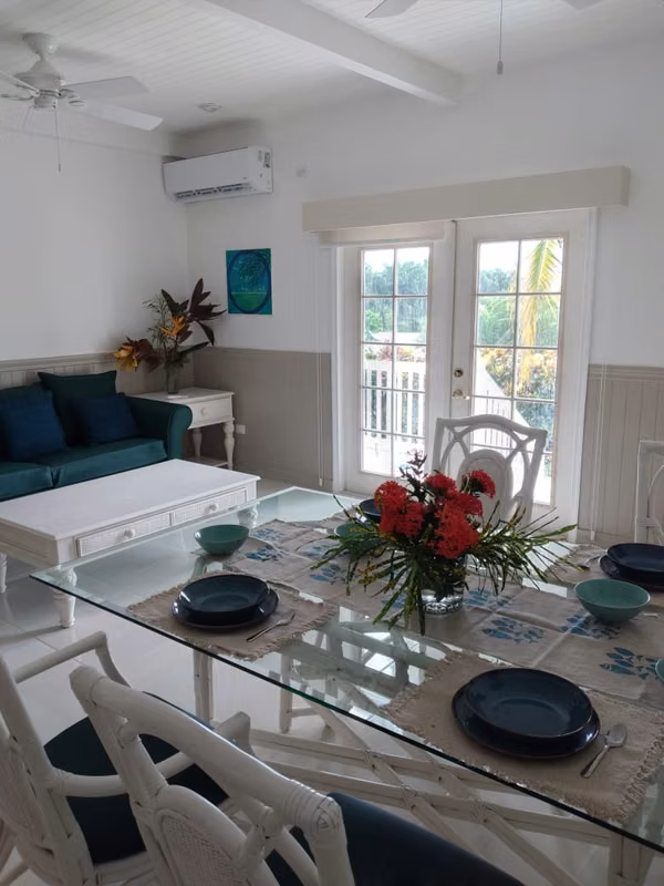 Marbella | Vista al Mar a unos cuantos pasos de la Playa | Condominio | Guanacaste | Excelente Precio