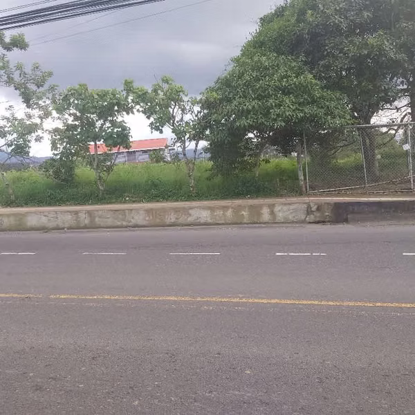 Lote en Esquina con Potencial para Desarrollo Residencial – Montes de Oca (2.959 m²)