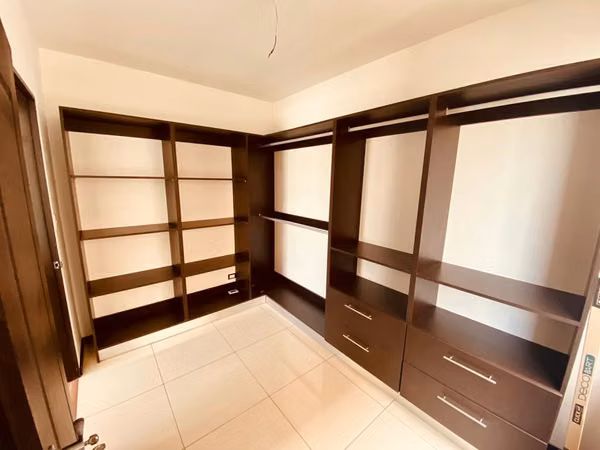 Se vende apartamento de 2 cuartos en La Guácima