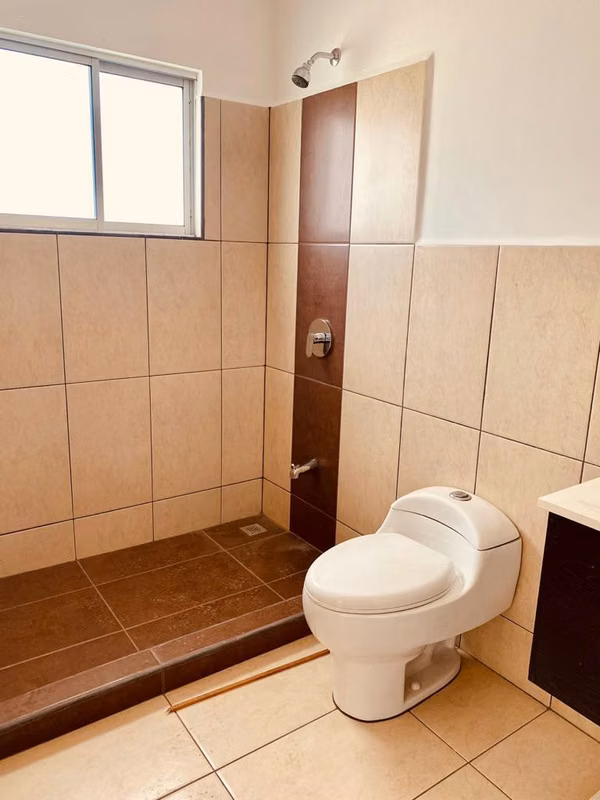 Se vende apartamento de 2 cuartos en La Guácima