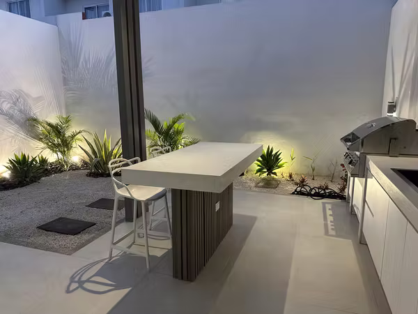HOUSE WITH TERRACE AND BBQ IN CONDO