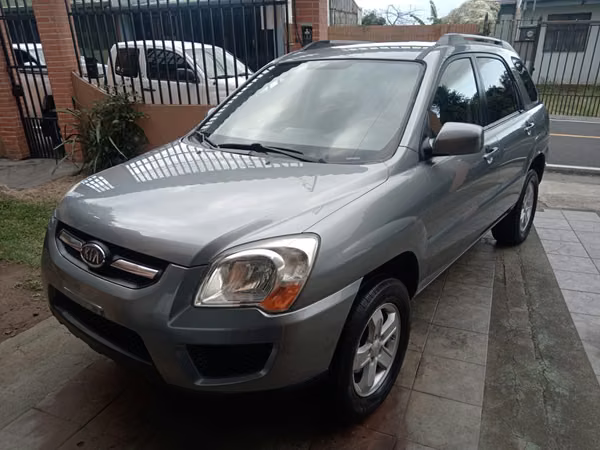 KIA SPORTAGE LX