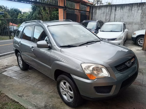 KIA SPORTAGE LX