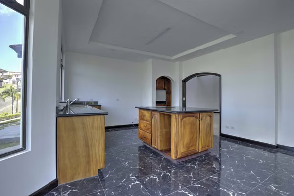 Venta de casa en el Condominio Bosques de Altamonte