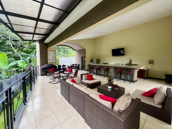 Apartamento en Venta Amueblado Terrazas de Ayarco. Curridabat