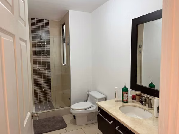 Apartamento en Venta Amueblado Terrazas de Ayarco. Curridabat