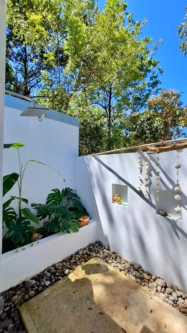 Cerca de Playa Montezuma – 4,000 m² + Casa – $210,000