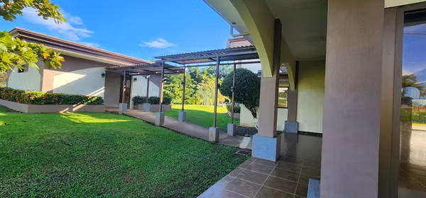 Lote en condominio Valle Las Flores Grecia